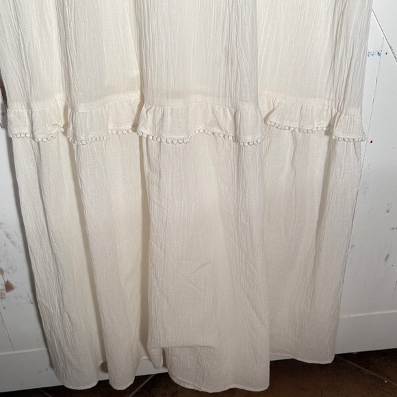 Anthropologie Cream White Maxi Dress Black Embroidery - Picture 4 of 12